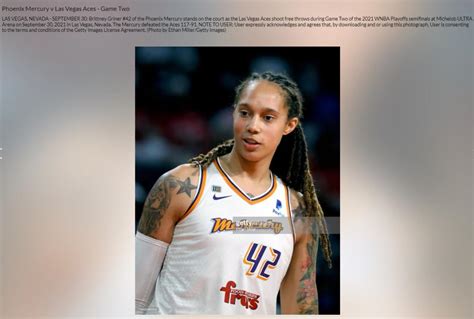 Fact Check: Brittney Griner Is NOT A Man